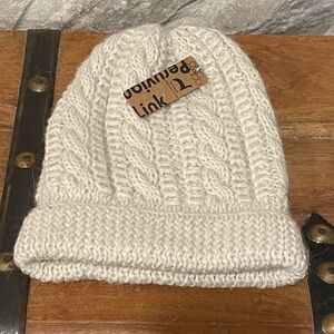 Peruvian Link Hand Knit Alpaca Cream Cable Beanie